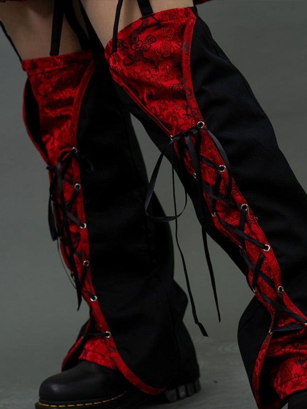 Punk Rave RARE Red and Black Dragon Brocade Skirt With Garter Leg Warmers - Picture 2 of 12